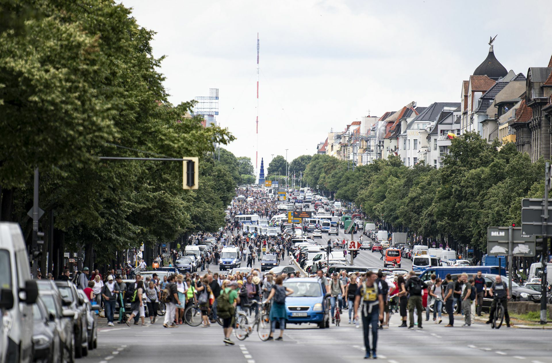 Im Nachhinein prasselt viel Kritik auf die Teilnehmer nieder.
 Foto: dpa/Fabian Sommer