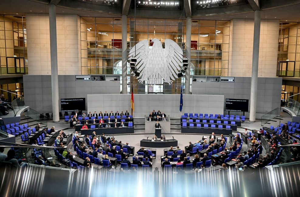 Künftig sollen nur noch 630 Abgeordnete Sitze im Bundestag bekommen.