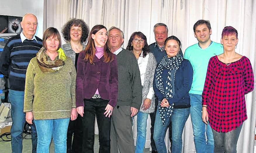 Der neue Vorstand des Harmonika-Spielrings Böblingen (von links): Erwin Rahmer, Kerstin Schimpf, Elke Kroppen, Christiane Neuschulz , Reinhold Walter, Brigitte Schmer, Wilhelm Baisch, Iryna Sulzhyk, Fabian Bauer, Michaela Heiselmeyer. Es fehlen: Christine Kittl, Bianca Häusel. Bild: z