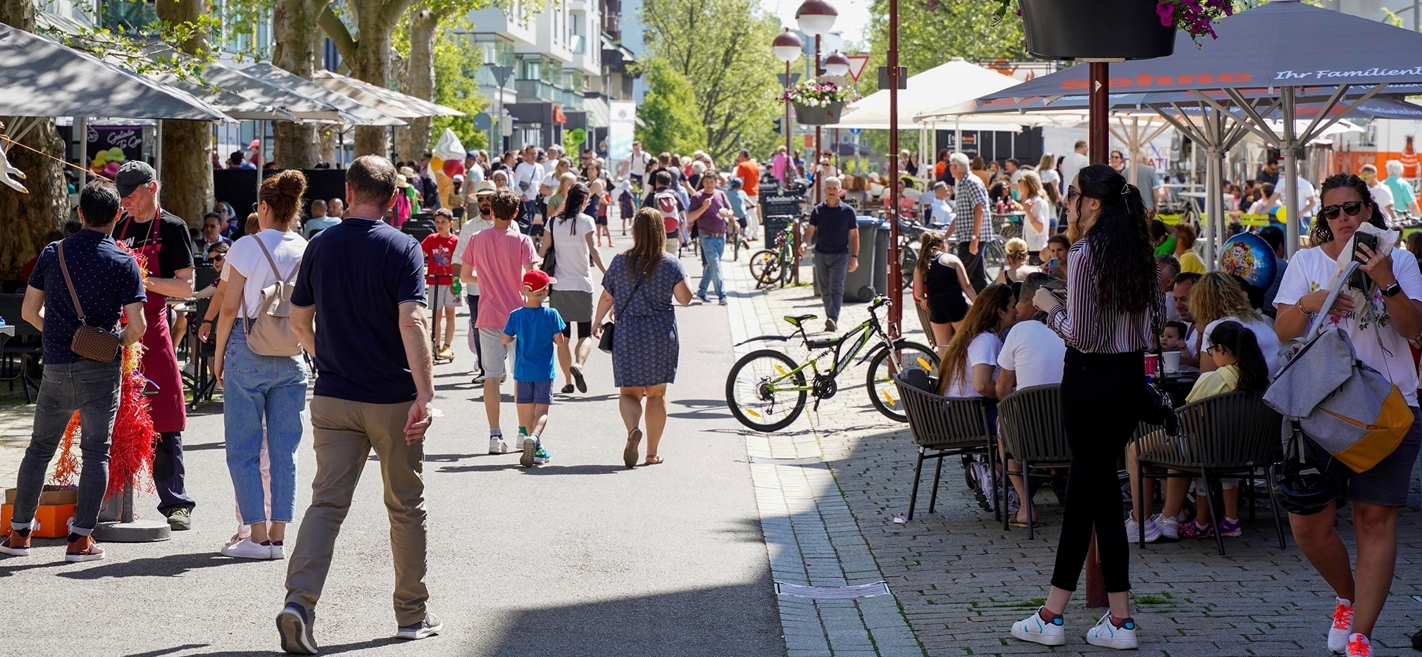 Noch viel schöner als erwartet war die Doppelveranstaltung vor einem Jahr. Die SZ/BZ titelte danach: „Sindelfingen genießt den Super-Sonntag“.        Bild: Dettenmeyer /A