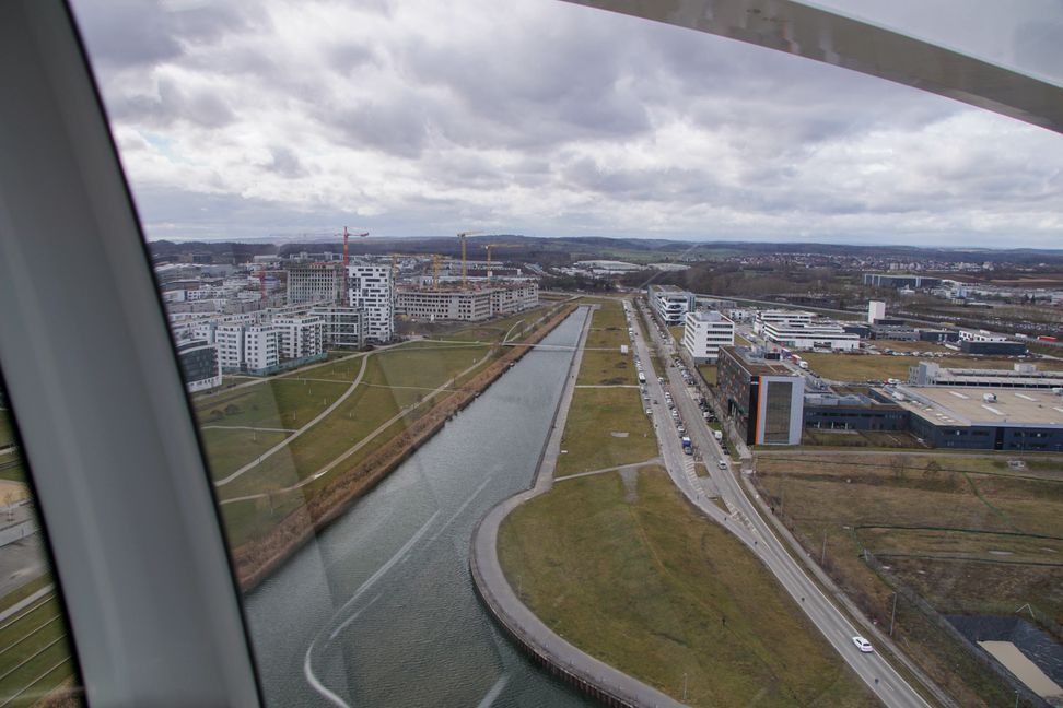 Ausblick auf den Langen See.    Bild: Dettenmeyer