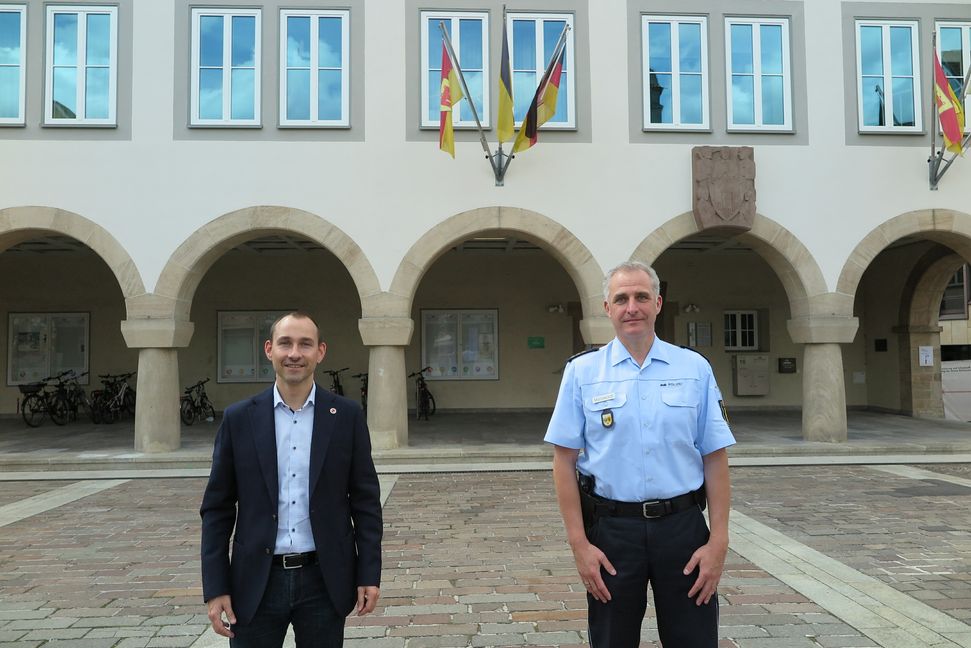 Dierk Marckwardt  bei seinem Antrittsbesuch bei Böblingens Oberbürgermeister Dr. Stefan Belz (links). Bild: z