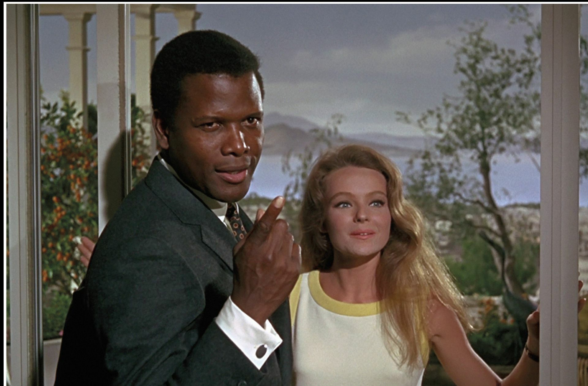 Katharine Houghton und Sidney Poitier als Liebespaar in „Rat mal, wer zum Essen kommt“
 Foto: imago images/Prod.DB/NZ ..