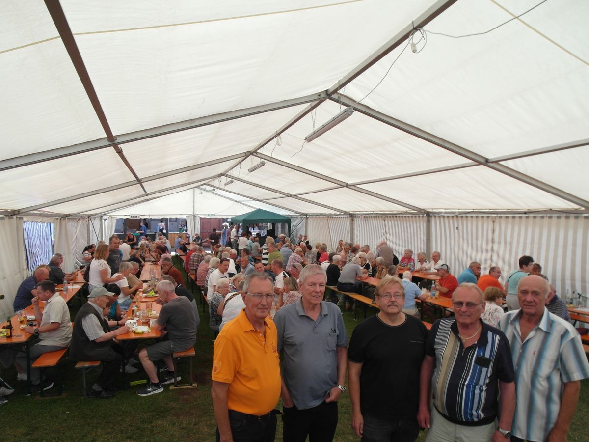 Gartenanlage Ochsenallmende Sindelfingen Großer Andrang beim