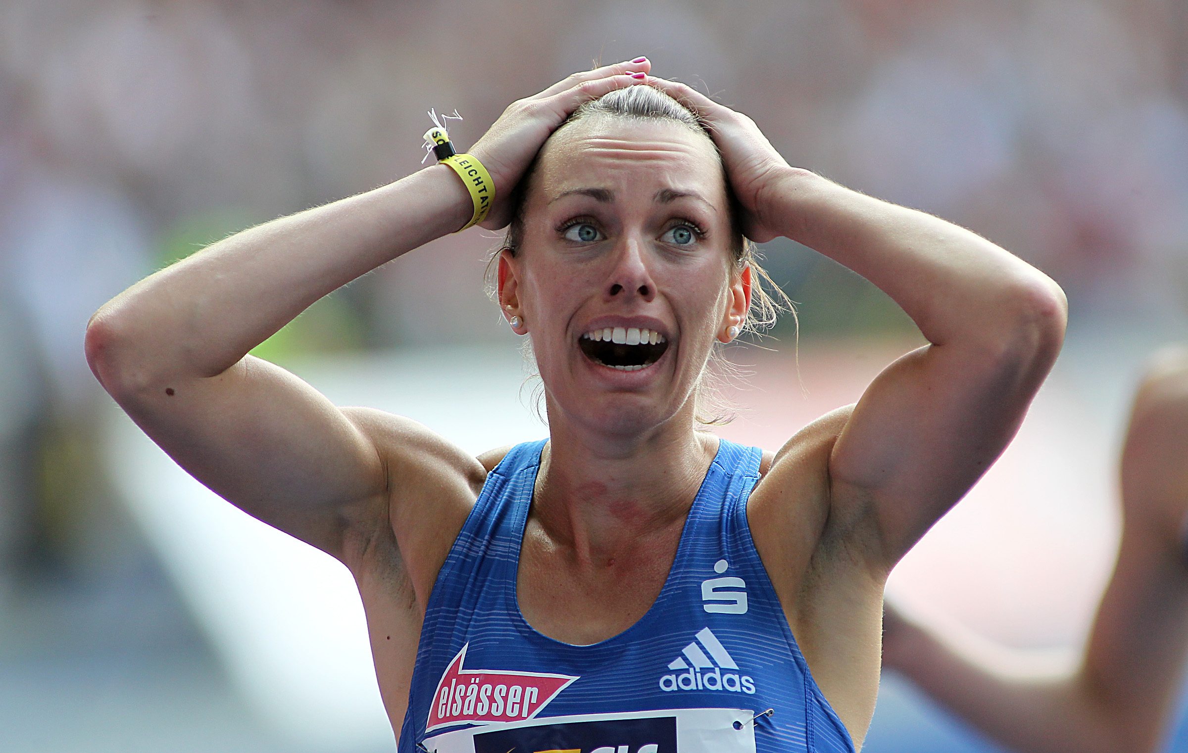 Nr. 906: Carolina Krafzik, VfL Sindelfingen
Deutsche Leichtathletik-Meisterschaften in Berlin (Olympiastadion, 04.08.2019)
Fotograf: Ralf Görlitz, Ginsterweg 10-2, 69469 Weinheim / 06201-290326,  info@rgsportbilder.de, www.rgsportbilder.de / Bankverbindung: Sparkasse Rhein Neckar Nord, Blz 670 505 05, Konto: 384 706 04, IBAN DE10 6705 0505 0038 4706 04, BIC MANSDE66XXX / Steuer-Nr. 47126/53026, Finanzamt Weinheim, Umsatzsteuer 7 %
Veröffentlichung nur gegen Honorar und Urhebervermerk. Mit der Honorarzahlung wird ein einfaches Nutzungsrecht erworben. Verwendung außerhalb journalistischer Zwecke nur mit ausdrücklicher Zustimmung des Urhebers.