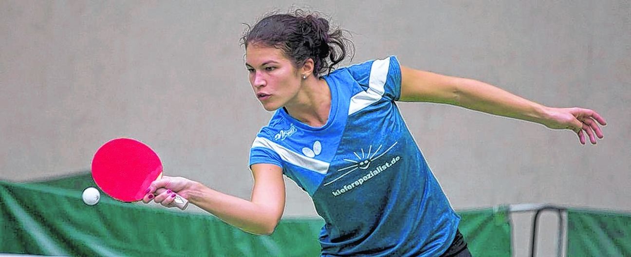 Jasmin Lorenz-Kovacs spielt eine starke Saison in der Regionalliga: Die Sindelfingerin hat eine 14:3-Bilanz am Spitzenpaarkreuz. Gegen Weinheim-West will sie daran anknüpfen.  Bild: Holzapfel