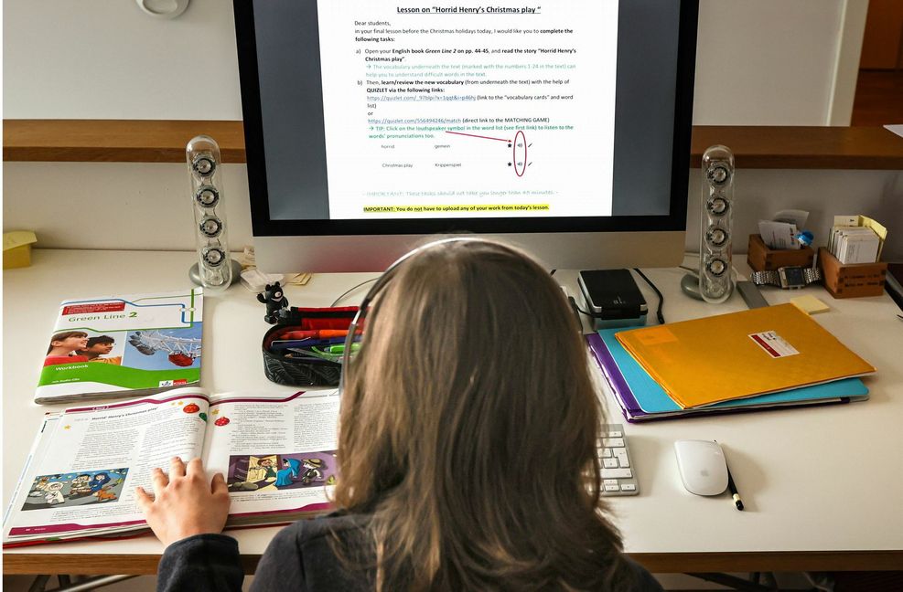Daheimlernen ist nur noch für Kinder mit Attest möglich.
 Foto: dpa/Ulrich Perrey