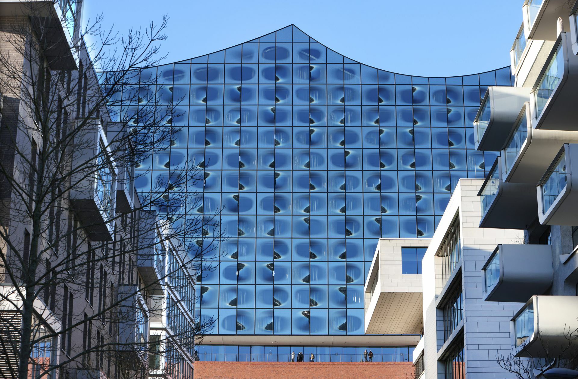Es sei klar gewesen,  dass die Hafencity aus städtebaulicher Sicht eine Art „Kathedrale“ brauchte, um Teil der Innenstadt werden zu können, so Walter.  Tatsächlich hat die Elbphilharmonie ganz Hamburg ein neues Image gegeben.
 Foto: imago images/epd/Stephan..