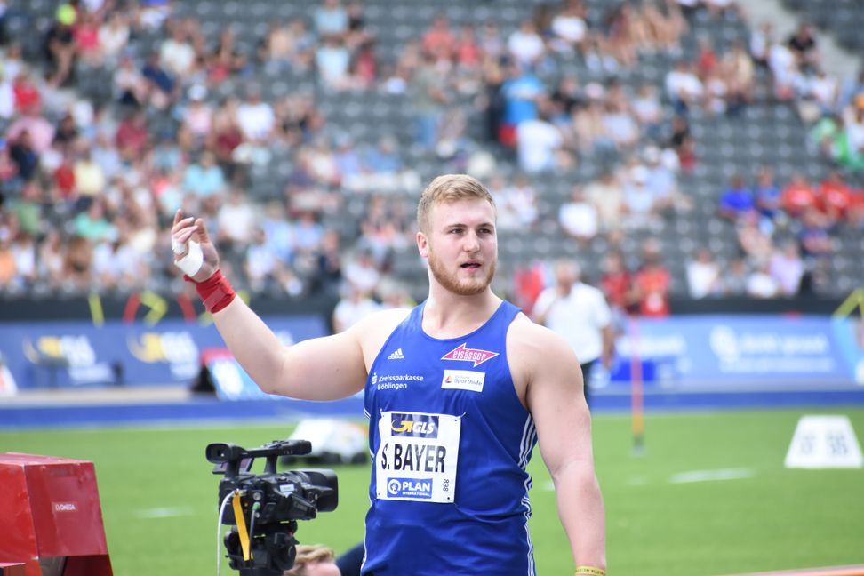 Simon Bayer hat seinen Platz im Perspektivkader verloren und muss nun um die Forstsetzung seiner Karriere bangen. Bild: Schüttke