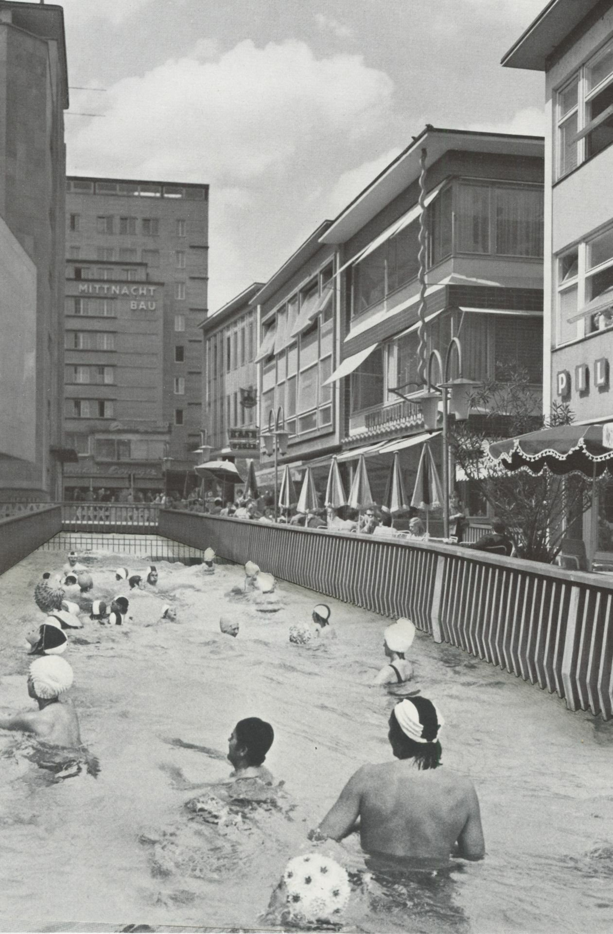 Die Schulstraße. Collage