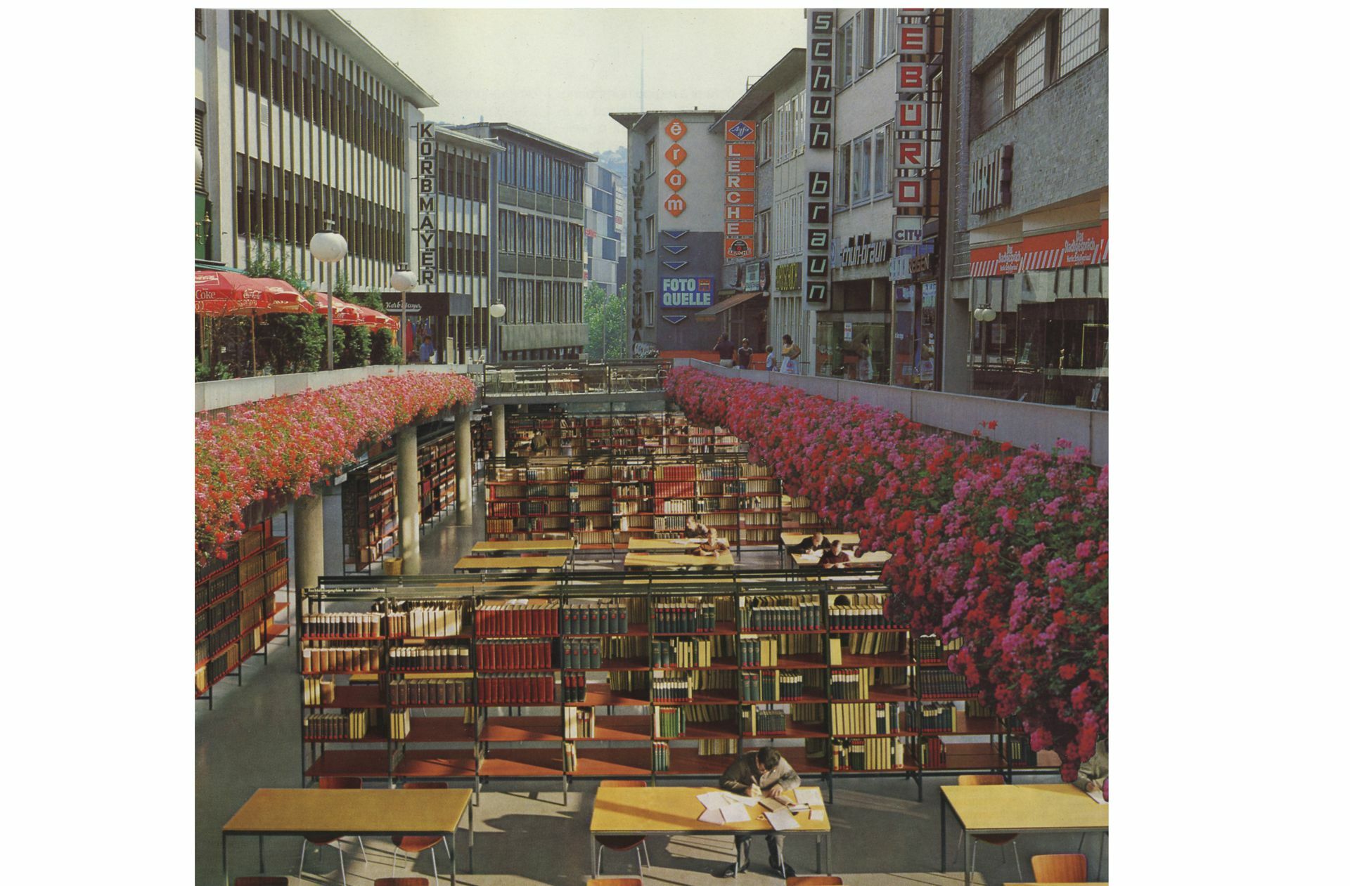 Bibliothek großer Lesesaal. 2019, Collage