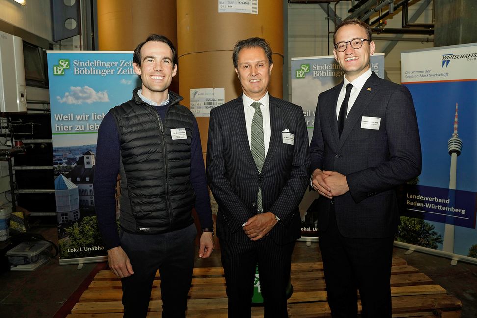SZ/BZ-Verleger Dr. Christian Röhm; Dr. Alexander Sommer, Sprecher der Sektion Böblingen/Sindelfingen/Leonberg im Wirtschaftsrat der CDU und der CDU-Landtagsabgeordnete Dr. Matthias Miller (von links)