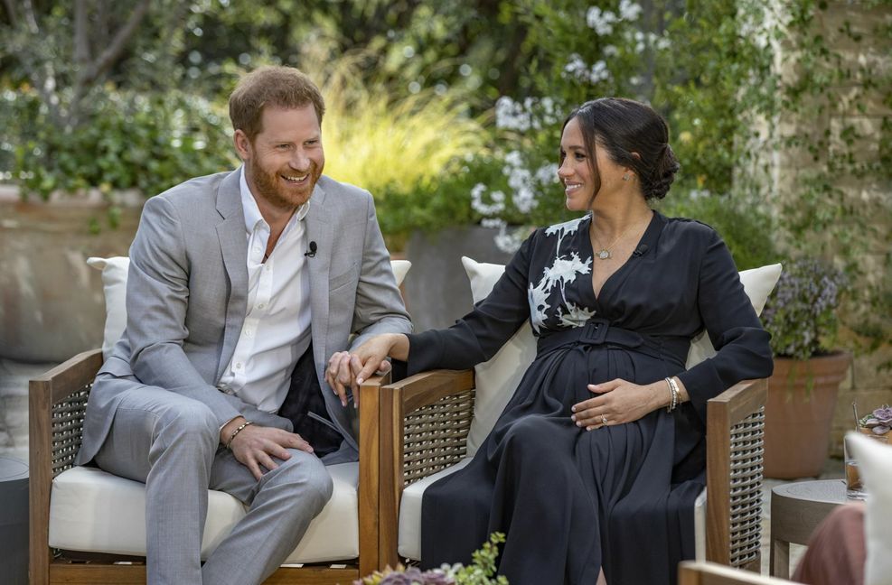 Meghan und Harry verrieten darin unter anderem, dass sie ein Mädchen erwarten. Foto: Harpo Productions/dpa